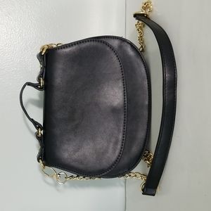 Yoki Black Shoulder Bag